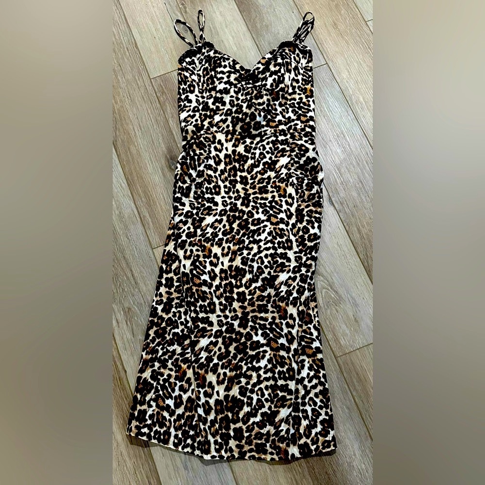 Gorgeous animal print dress tailored to size 8